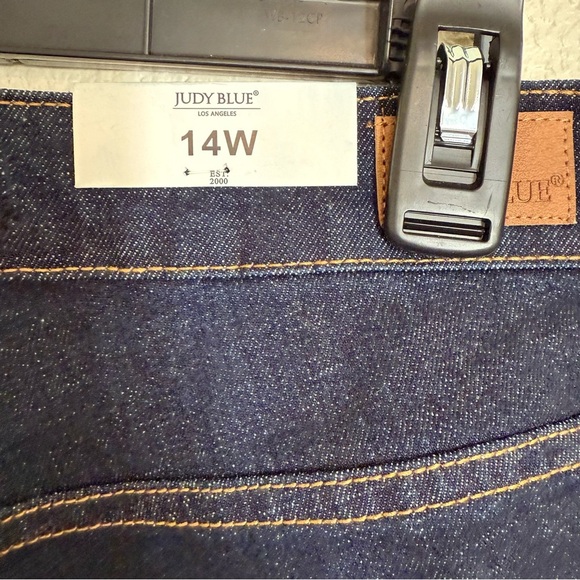 NWT Judy Blue Los Angeles Womens Button Fly Skinny Jeans High Waist size 14W - Picture 6 of 11